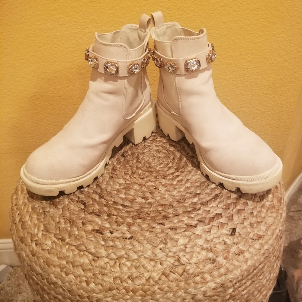 Follow Me 2 Beige Ankle Boots with Embellished Strap